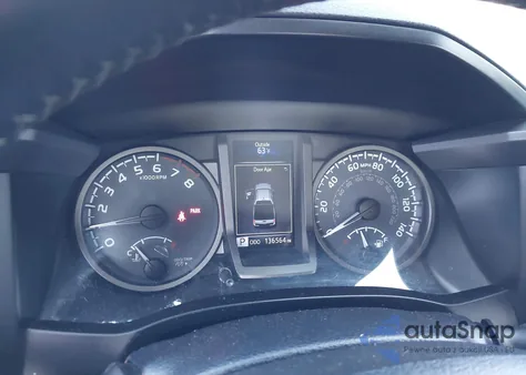 2018 Toyota Tacoma Trd Sport z USA, uszkodzony, nr VIN 3TMDZ5BNXJM042736